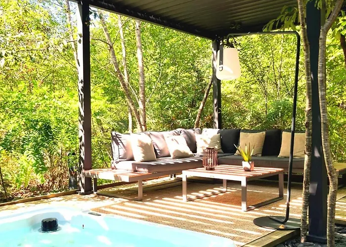 Ecolodge So Wood 33 * Landiras